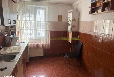 Apartament cu 3 camere, mobilat în Central - 11
