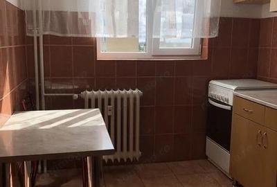 Garsonieră decomandată în Drumul Taberei