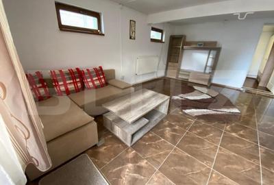 Apartament cu 3 camere decomandat, mobilat în Florești