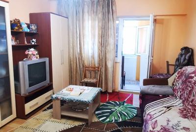 Apartament cu 3 camere decomandat în Faleza Nord - 2
