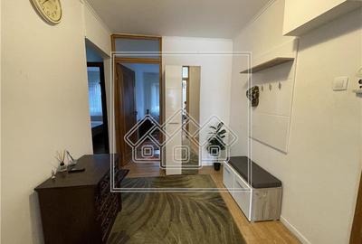 Apartament cu 3 camere decomandat în Aeroport - 3