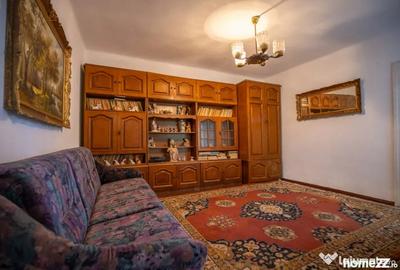 Casă cu 3 camere cu Teren 335 Mp în Sud