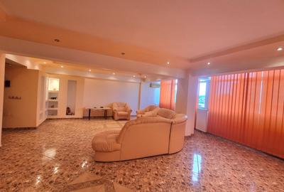 Apartament cu 3 camere decomandat în Narcisa - 3
