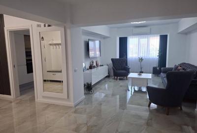 Apartament cu 4 camere în Burdujeni