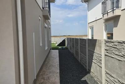 Casă cu 4 camere în Sânandrei - 2