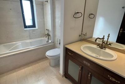 Duplex cu 7 camere cu Canalizare în Nord-Est - 9