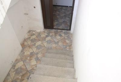 Casă cu 8 camere cu Teren 2500 Mp în Nord - 6