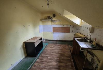 Apartament cu 3 camere decomandat în P-ța Muncii - 4