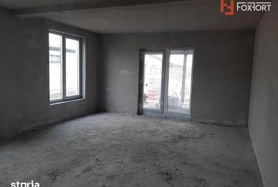 Casă cu 5 camere cu Teren 392 Mp în Ghiroda
