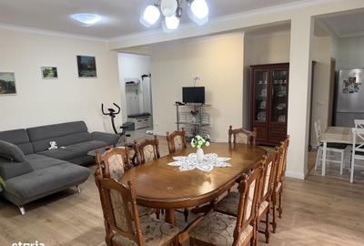 Casă cu 3 camere în Central
