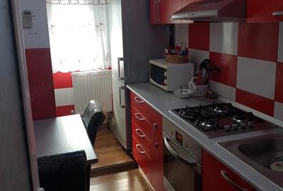 Garsonieră decomandată în Central