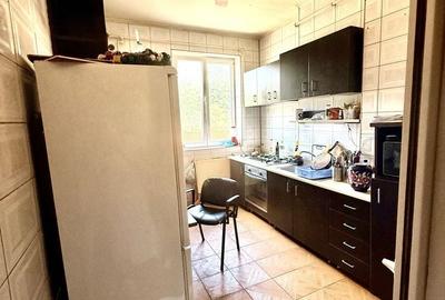 Apartament cu 3 camere semidecomandat în Bucureștii Noi - 3