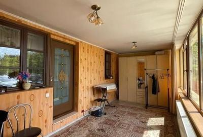 Apartament cu 4 camere decomandat în Țiglina 1 - 4