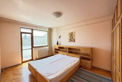 Apartament cu 3 camere decomandat în Grigorescu - 4