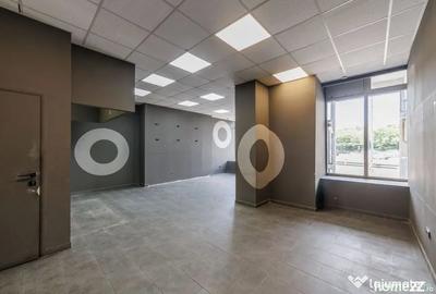 Spațiu comercial, de 87 mp, în Calea București
