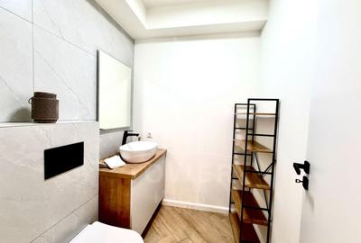 Apartament cu 5 camere decomandat în Cristian - 9