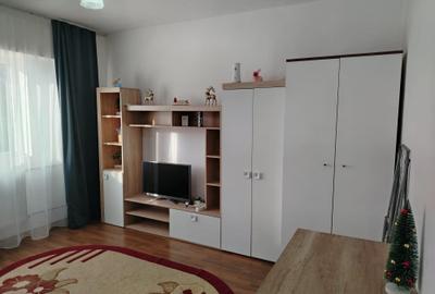 Garsonieră decomandată în Rogerius