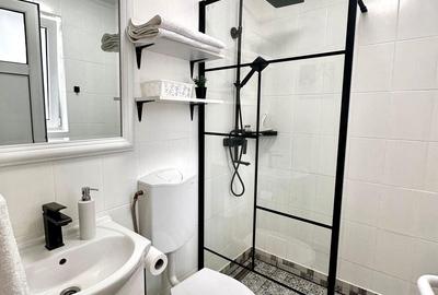 Casă cu 2 camere cu Teren 61 Mp în Central
