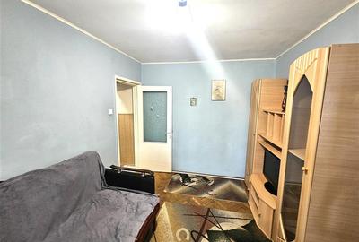 Apartament cu 2 camere nedecomandat în Tătărași