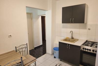 Apartament cu 2 camere decomandat în Popoveni