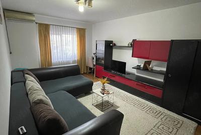 Apartament cu 2 camere decomandat în Exterior Vest