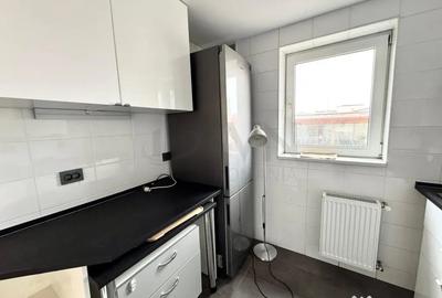 Apartament cu 4 camere decomandat în Nordului - 1