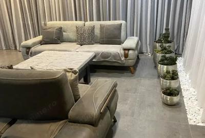 Apartament cu 3 camere în Astra