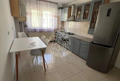 Apartament cu 3 camere semidecomandat, mobilat în Nord - 1