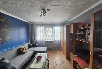 Garsonieră decomandată, mobilată în Micro I - 9