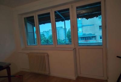 Apartament cu 3 camere semidecomandat în Drumul Taberei - 6