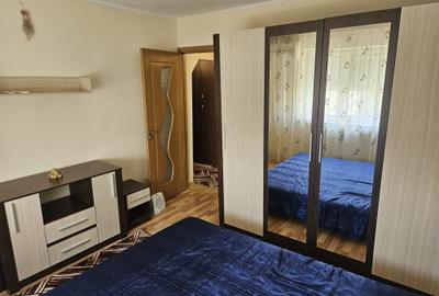 Apartament cu 3 camere decomandat în Popa Șapcă