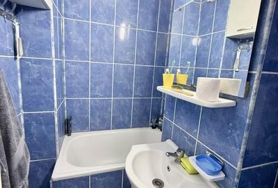Apartament cu 3 camere în Viziru 1