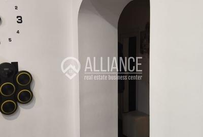 Apartament cu 3 camere decomandat, mobilat în Palas - 13