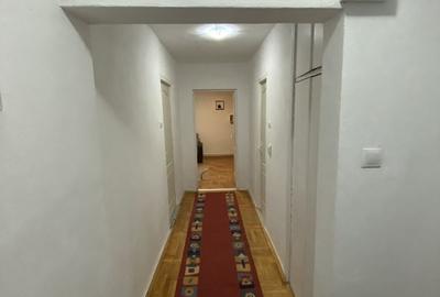 Apartament cu 2 camere decomandat în Astra - 8