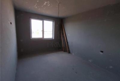 Duplex cu 4 camere cu Canalizare în Moșnița Nouă - 7