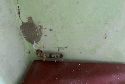 Casă cu 3 camere în Secuia