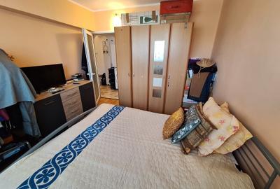 Apartament cu 2 camere decomandat în Micro 18 - 4