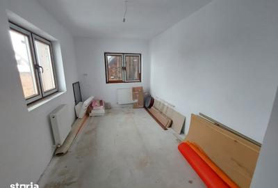Casă cu 4 camere decomandat cu Teren 710 Mp în Poplaca - 11