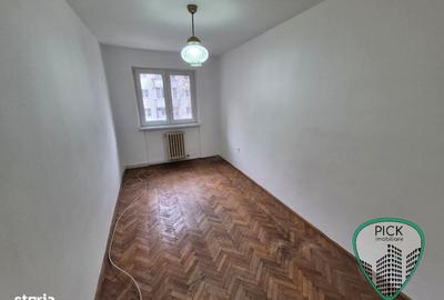 Apartament cu 3 camere decomandat în Dâmbu Pietros