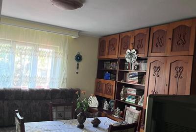 Casă cu 3 camere în Albota