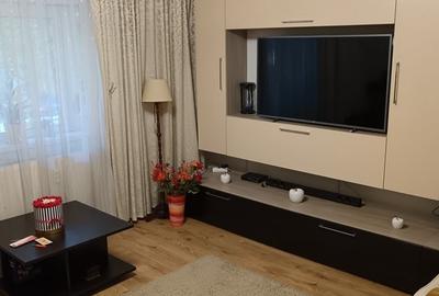 Apartament cu 2 camere decomandat, mobilat în Timpuri Noi
