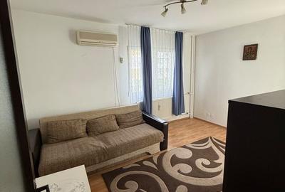 Apartament cu 2 camere decomandat în Baba Novac