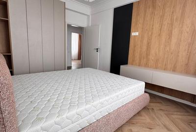 Casă cu 4 camere cu Teren 440 Mp în Frumușani - 2