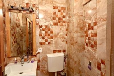 Apartament cu 3 camere decomandat în Fălticeni - 9