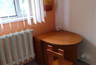 Apartament cu 2 camere în Podu Roș - 1