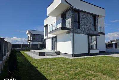 Casă cu 4 camere cu Teren 500 Mp în Bod