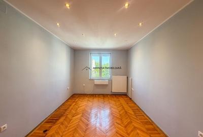 Apartament cu 2 camere decomandat în Floreasca