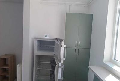Garsonieră în Militari - 2