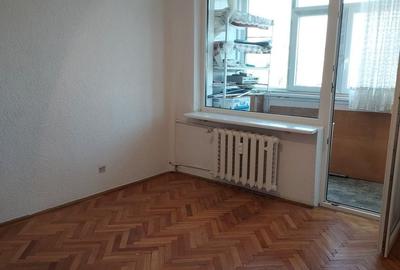 Apartament cu 2 camere decomandat în George Enescu - 2