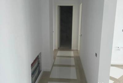 Apartament cu 2 camere decomandat în Tomis Plus